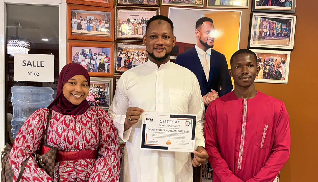 Reconnaissance : NECOM honoré par l’Amicale des Étudiants Guinéens de l’IAM (AEGIAM)